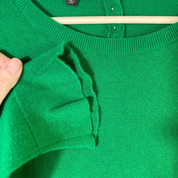 Talbots Petites Cashmere Blend Sweater Bell Sleeve Green MP - Picture 3 of 9